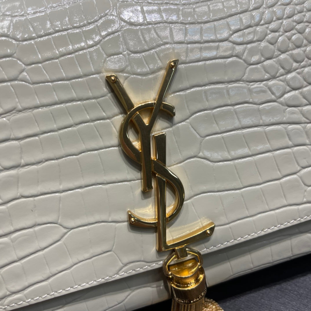 GLAMI Kata MeGLAMIum Chain Bag White Vintage With Tassel For Women 9.4in/24cm YSL 354119DND0J9207