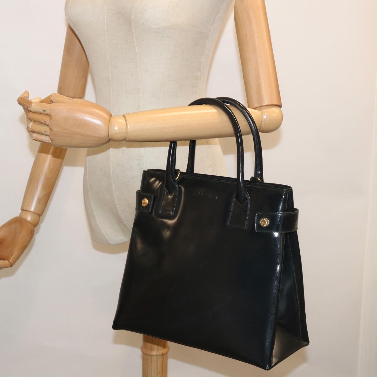 GUCCI Hand Bag Enamel Black 000 1046 0503 60024