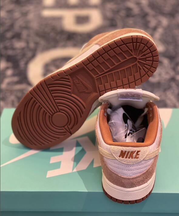 SAMC - NKE Shoes - 1673