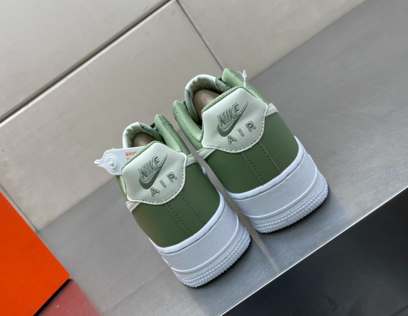 SAMC - NKE Shoes - 001
