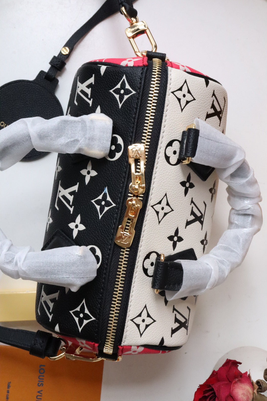LV Speedy BandouliÃƒÂ¨re 20 Monogram Empreinte Black/White/Pink For Women, WoHandbags 8.1in/21cm LV M46088