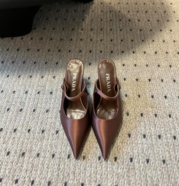 GlamyWomen Shoes - 111