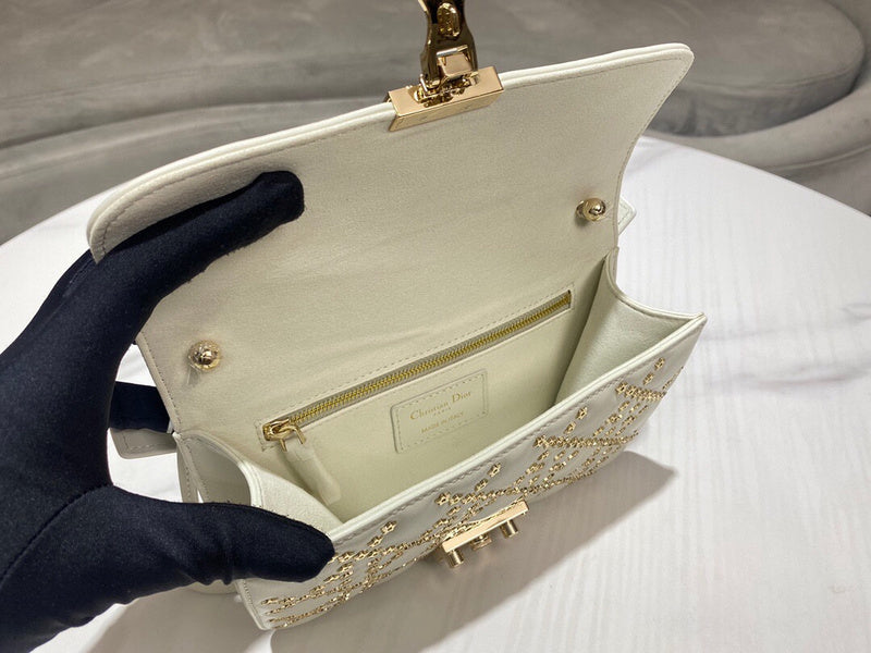 ELE - Dir Bags - 1870
