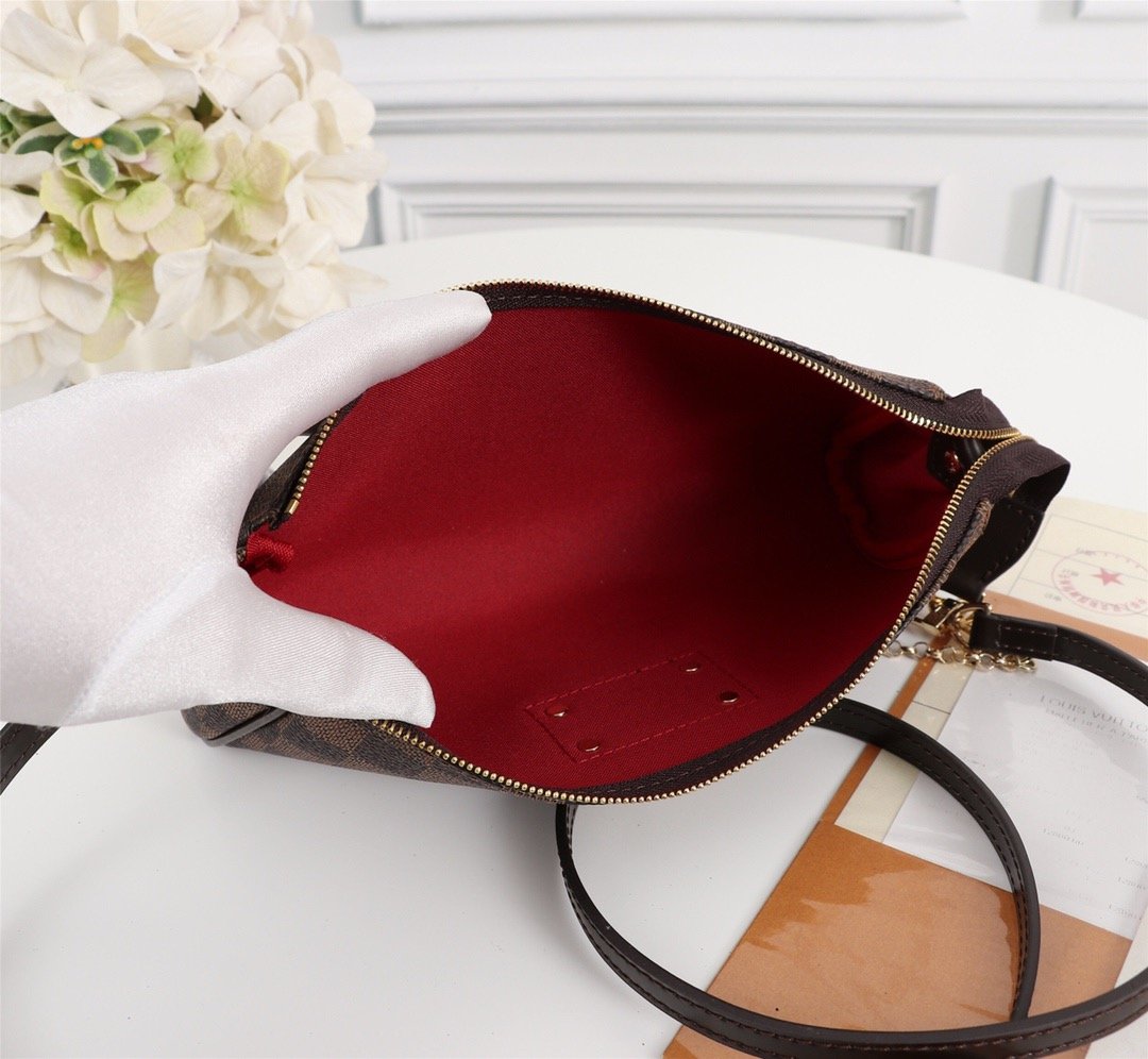 EN - New Arrival Bags LUV 279