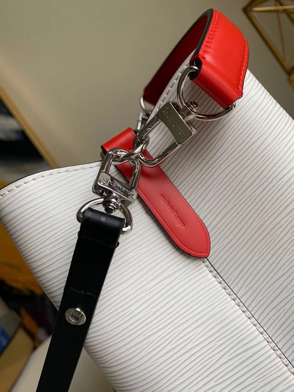 LOV2 Bags - Luxurious Bags  1392