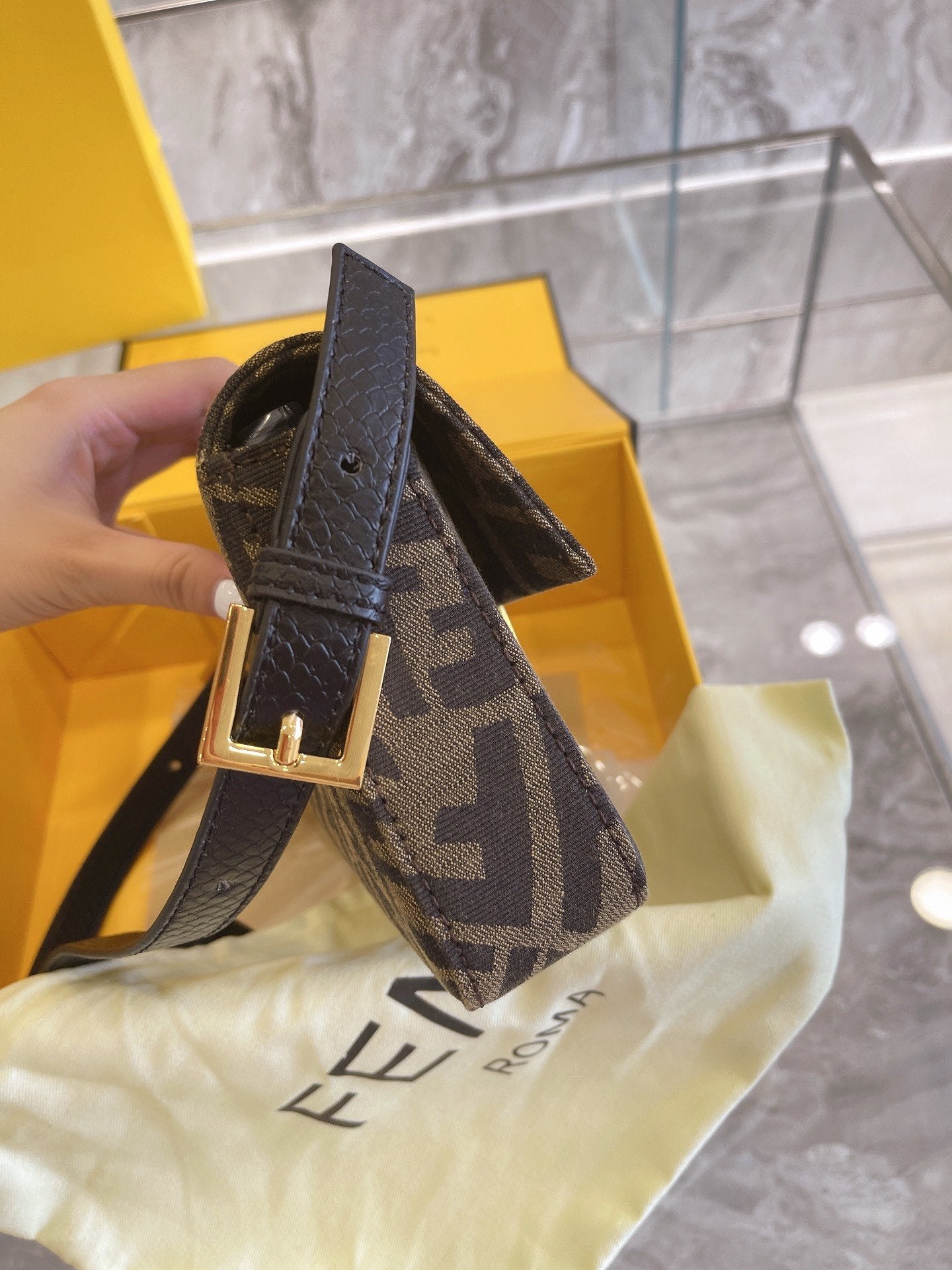 EN - New Arrival Bags FEI 210