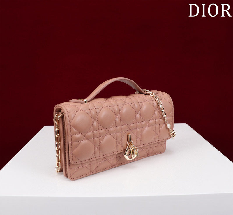 ELE - Dir Bags - 765