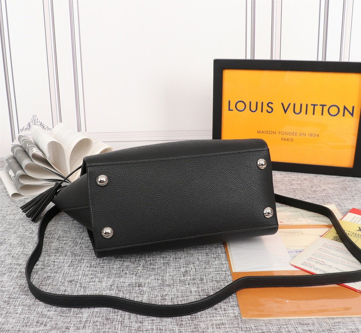EN - New Arrival Bags LUV 194