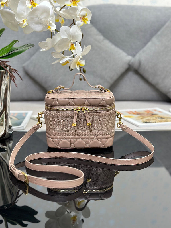 ELE - Dir Bags - 076