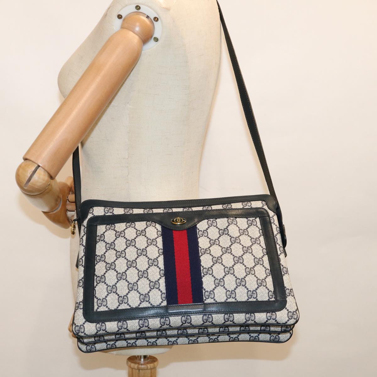 GUCCI GG Supreme Sherry Line Shoulder Bag Red Navy 010 378 61489