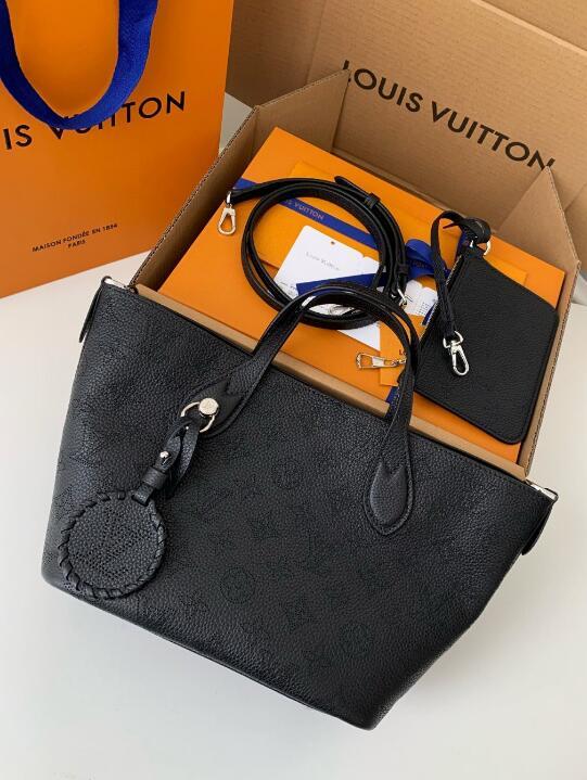 SAMC - LOV Bags - 1314