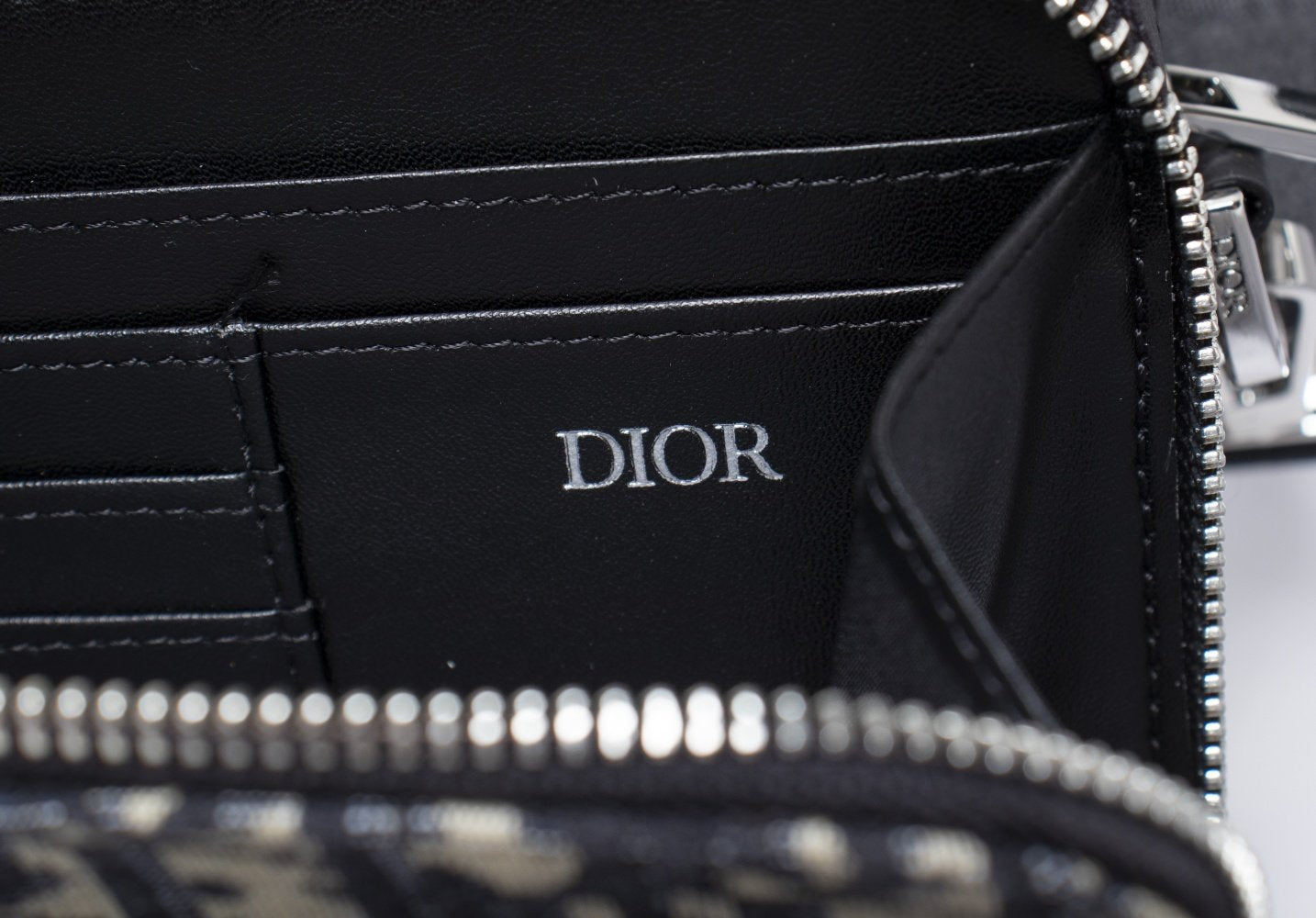 EN - New Arrival Bags DIR 098