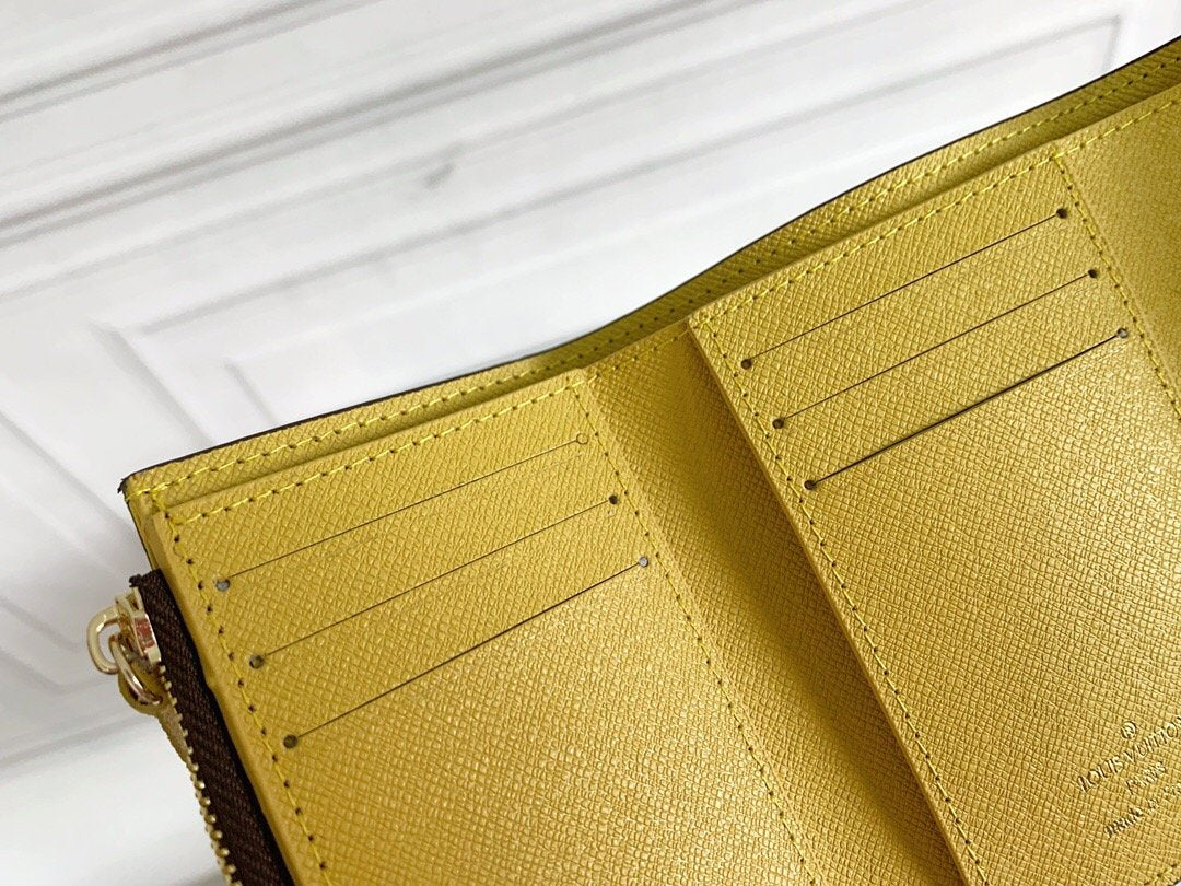 EN - New Arrival Wallet LUV 115