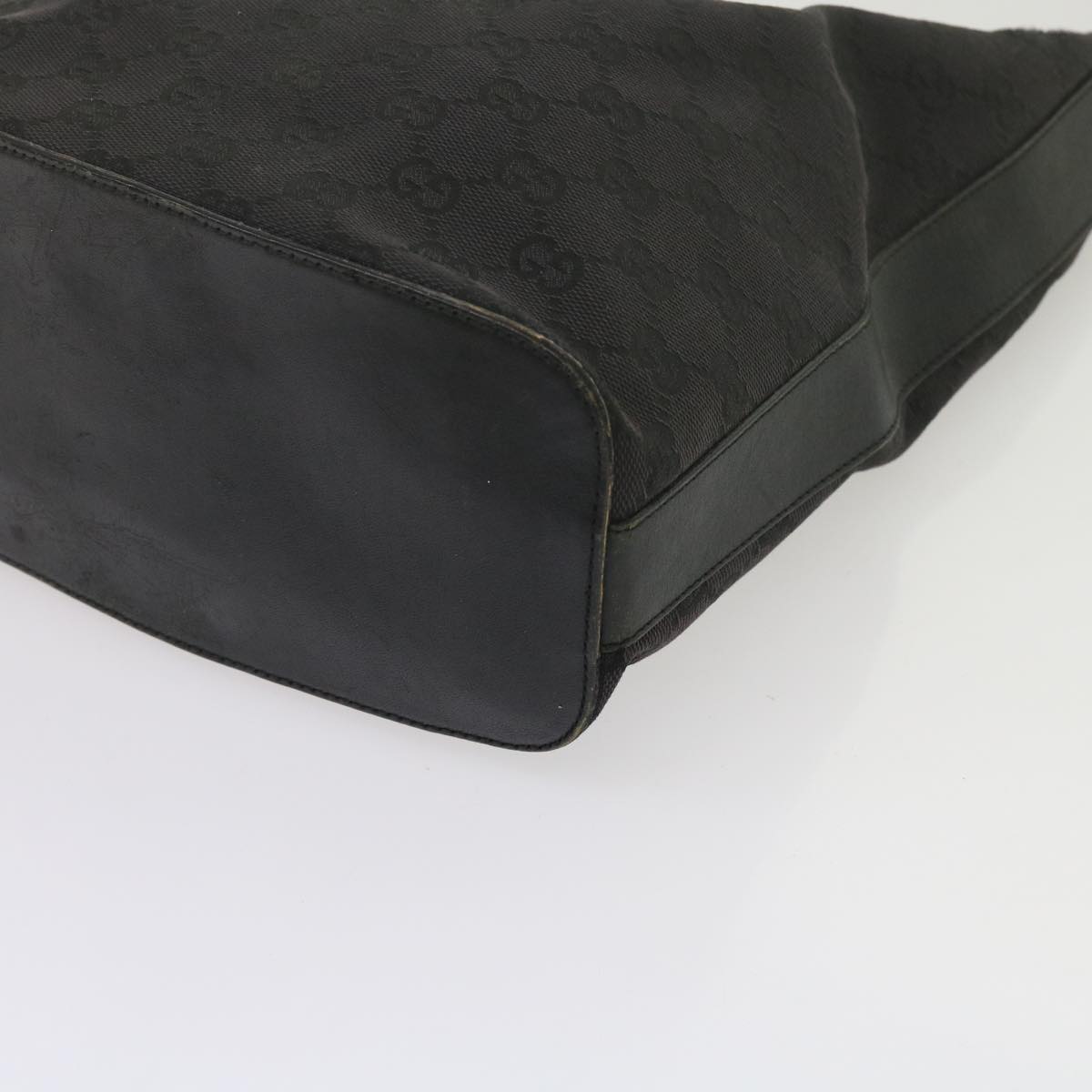 GUCCI GG Canvas Shoulder Bag Black 61700