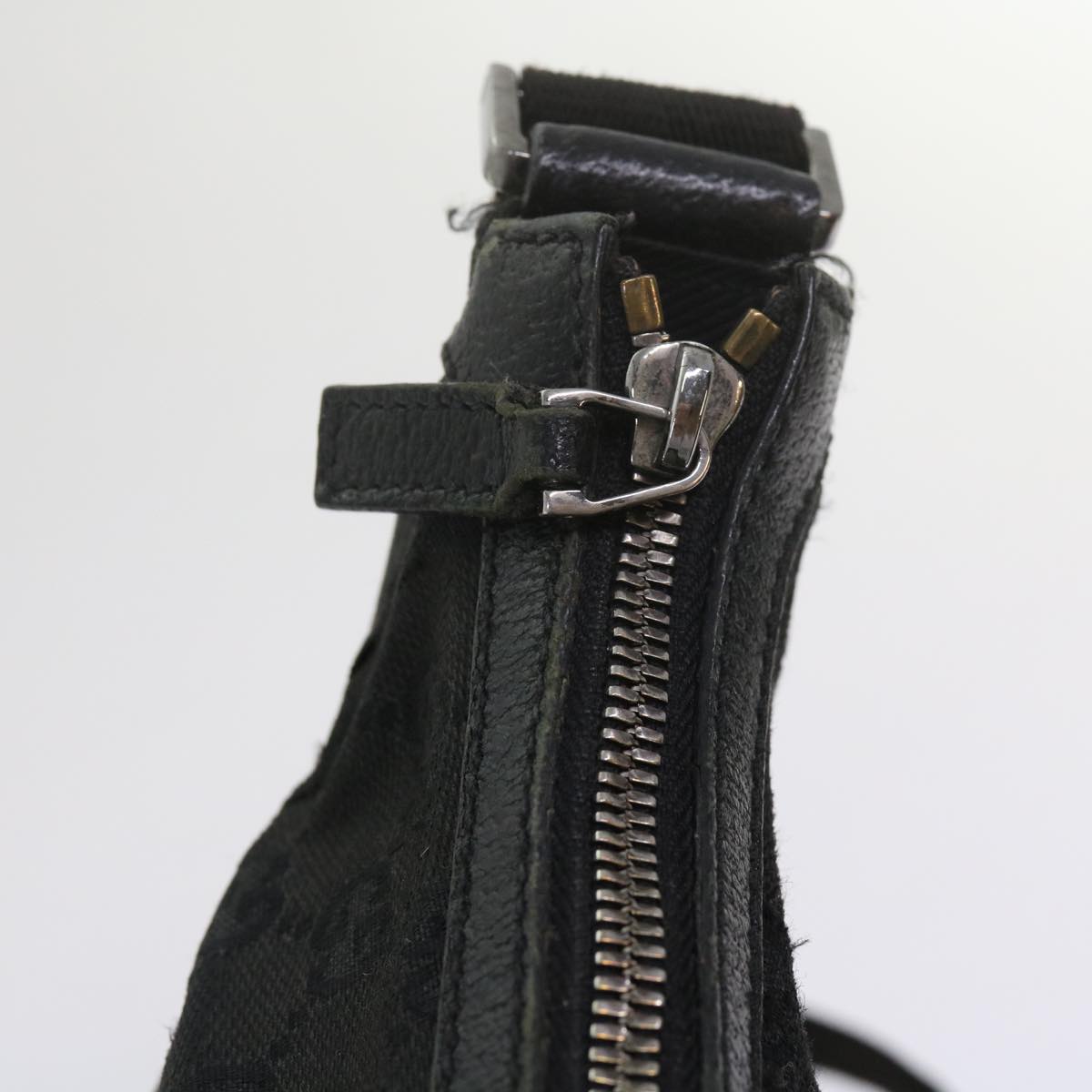 GUCCI GG Canvas Shoulder Bag Black 61704