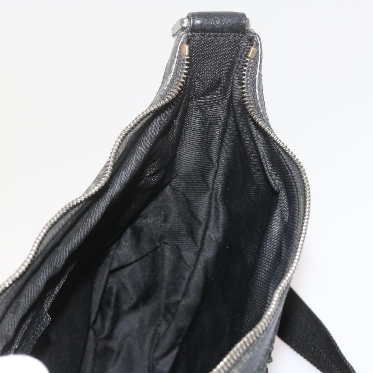 GUCCI GG Canvas Shoulder Bag Black 61704