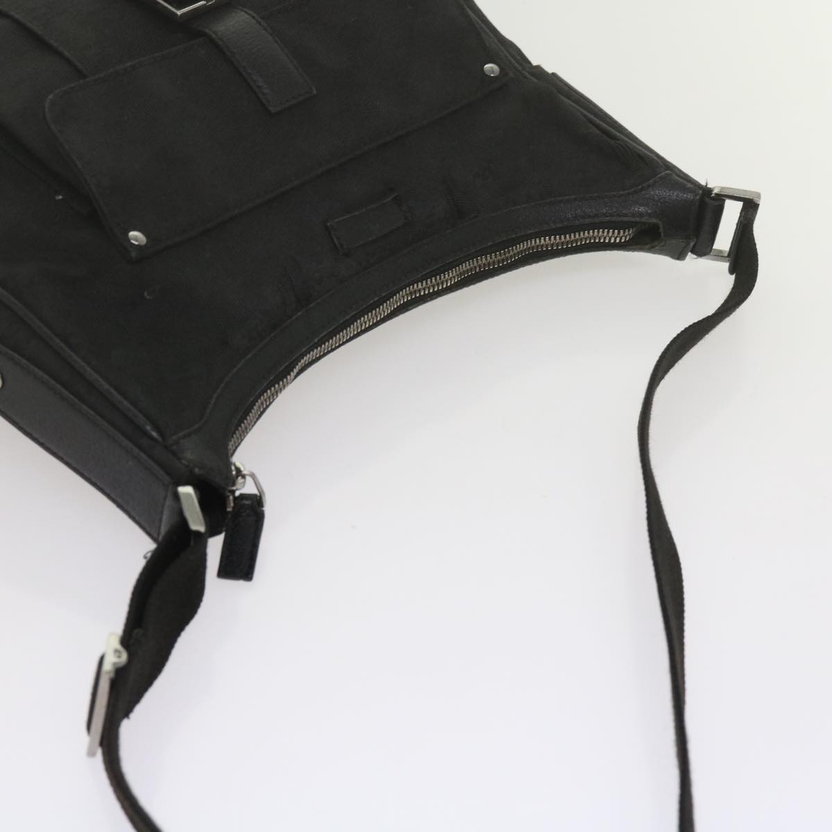 GUCCI GG Canvas Shoulder Bag Black 61704