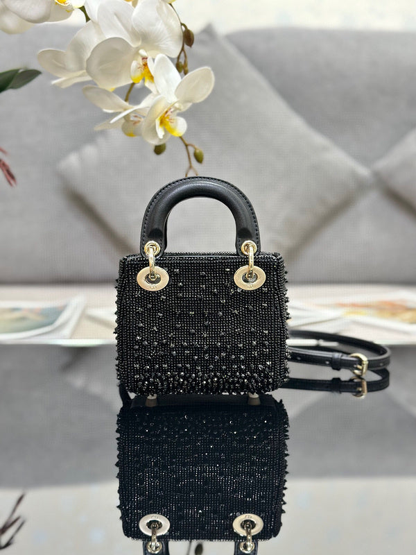 ELE - Dir Bags - 004