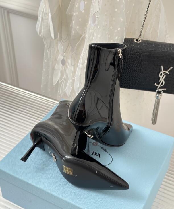 GlamyWomen Shoes - 191