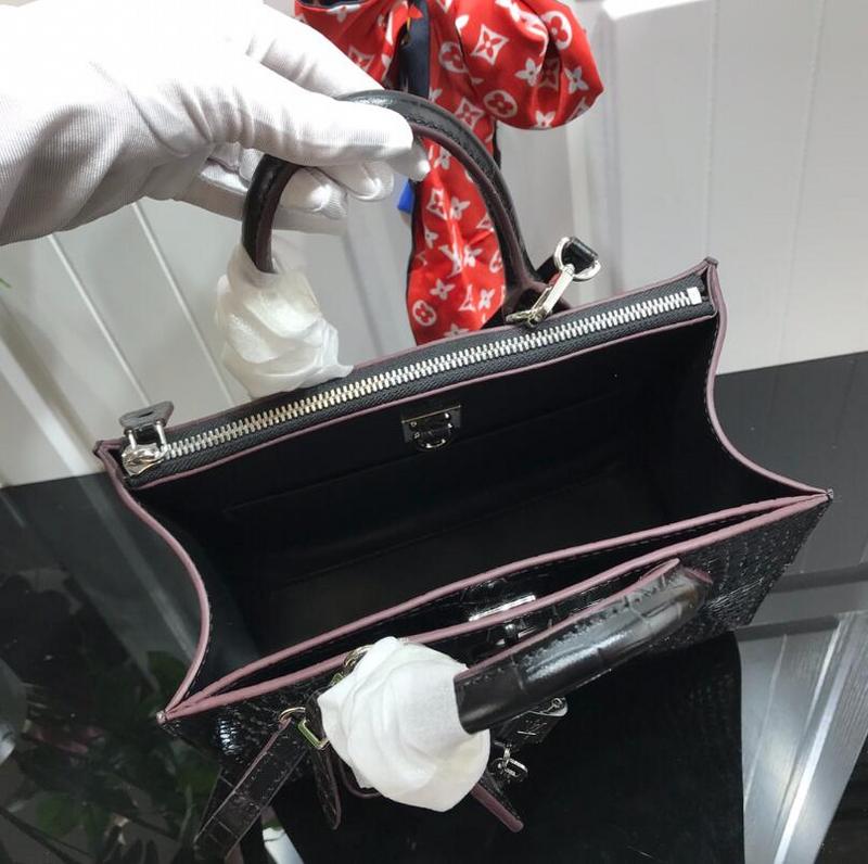 SAMC - LOV Bags - 2678