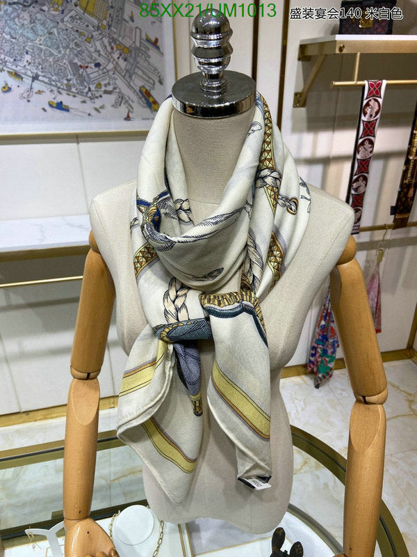 SAMC - HMS Scarves - 481
