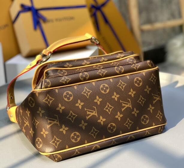 SAMC - LOV Bags - 1833