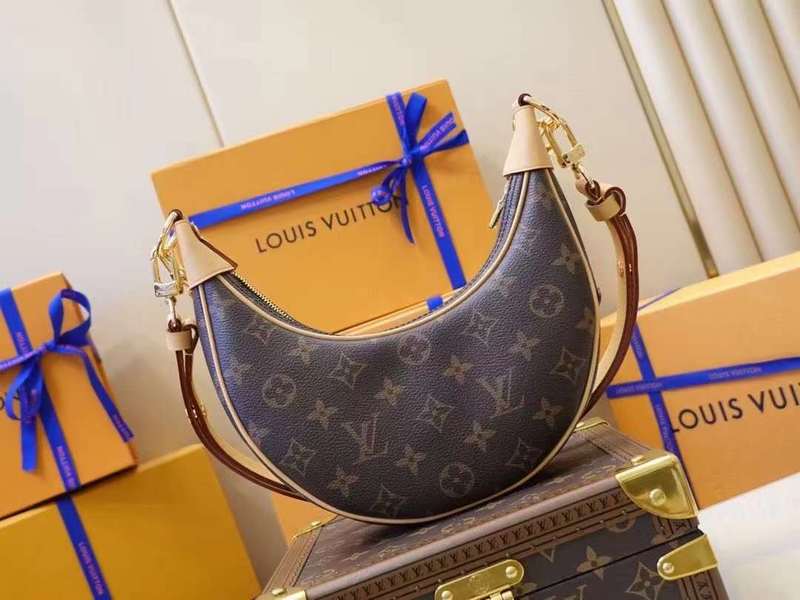 LOV2 Bags - Luxurious Bags  1112