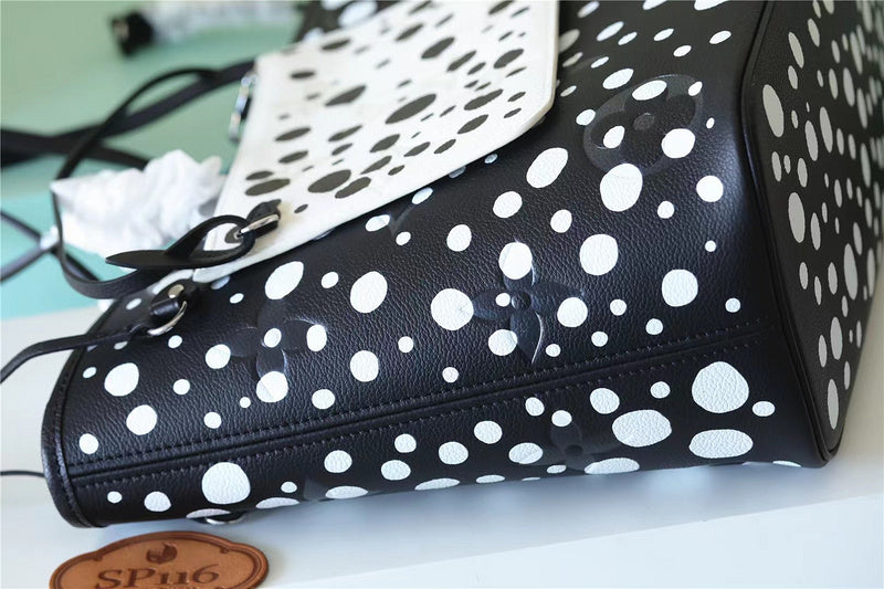 ELE - LUV Bags - 479
