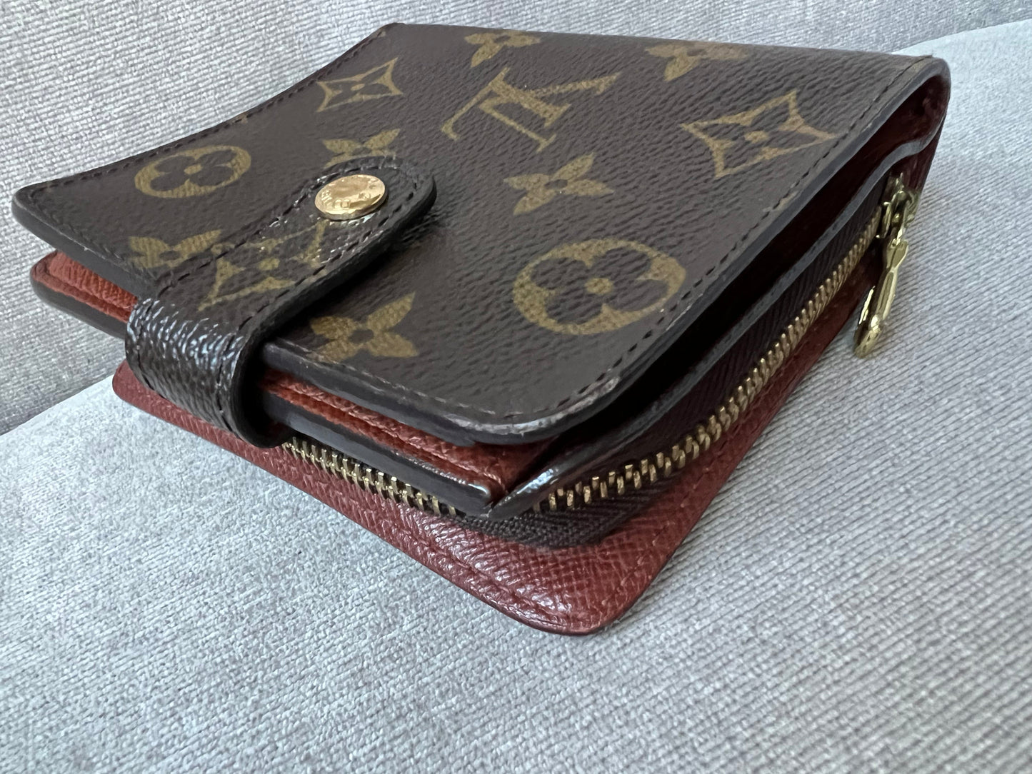 Louis Vuitton Monogram Small Bifold Wallet