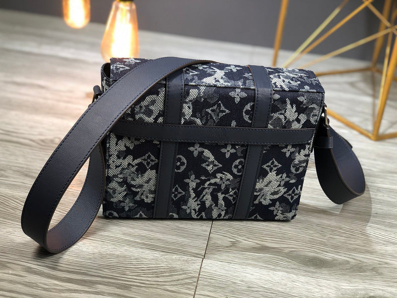 LOV2 Bags - Luxurious Bags  1188