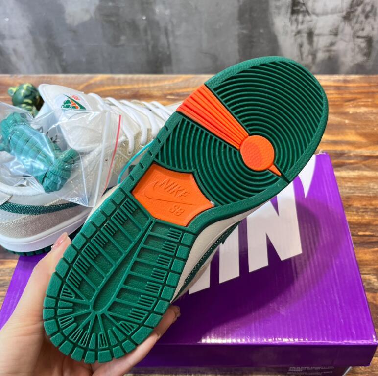 SAMC - NKE Shoes - 654