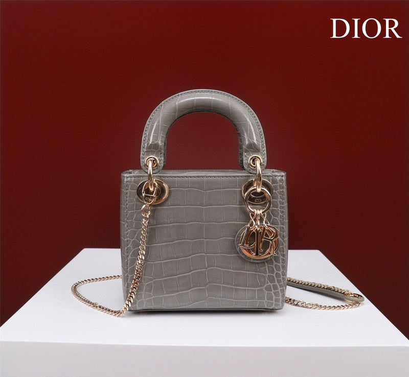 ELE - Dir Bags - 1754