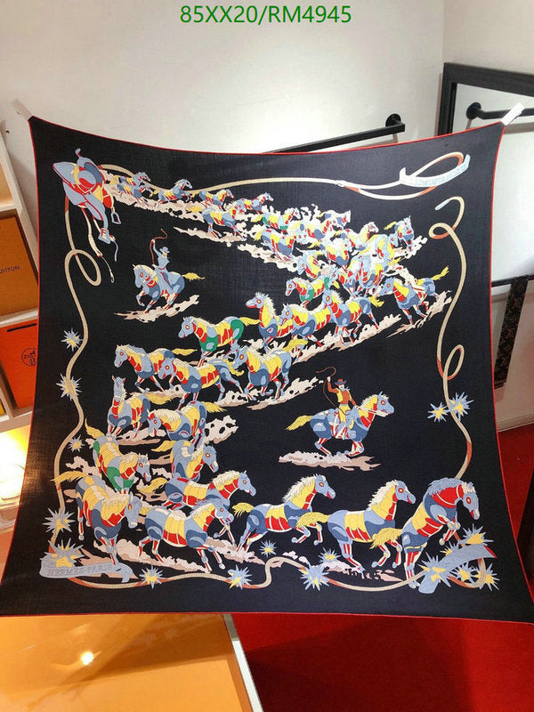 SAMC - HMS Scarves - 760