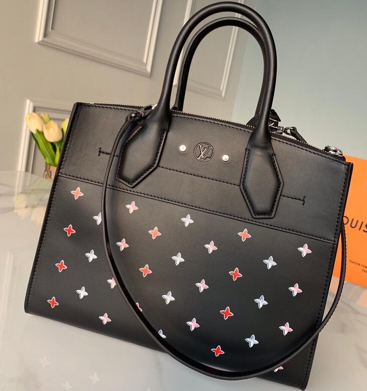 SAMC - LOV Bags - 2932