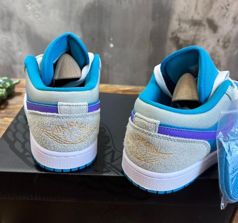SAMC - NKE Shoes - 438