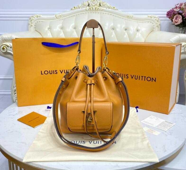 SAMC - LOV Bags - 2436