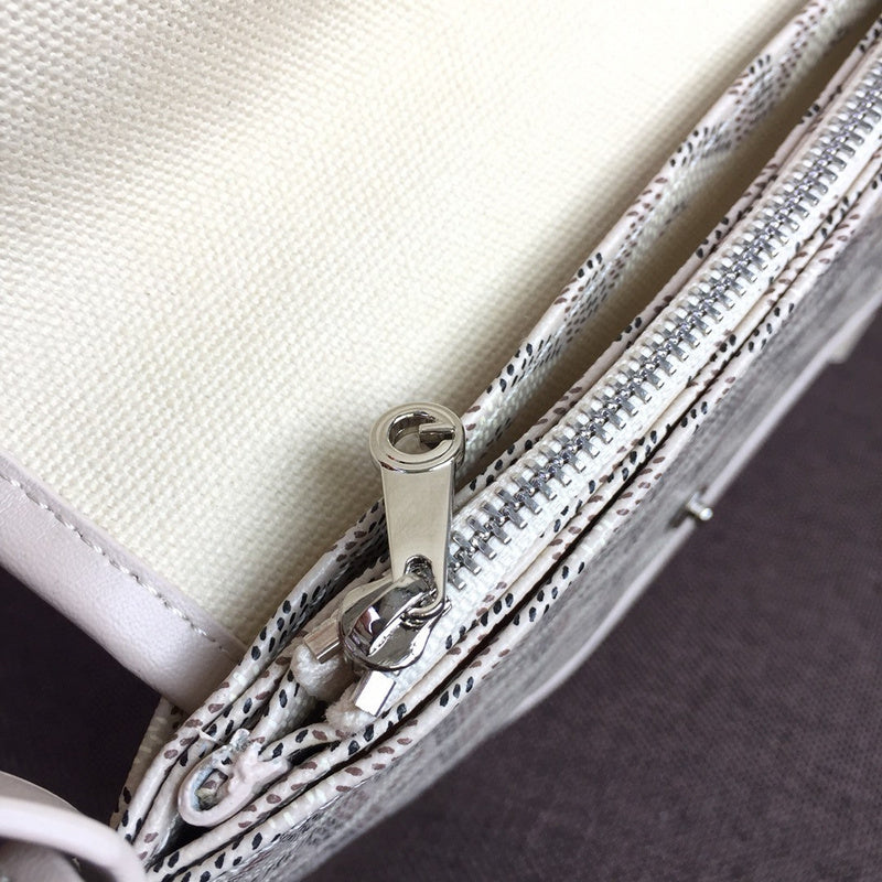 ELE - GOD Bags - 147