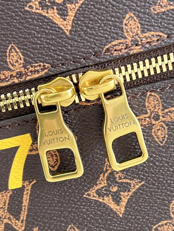 SAMC - LOV Bags - 1767