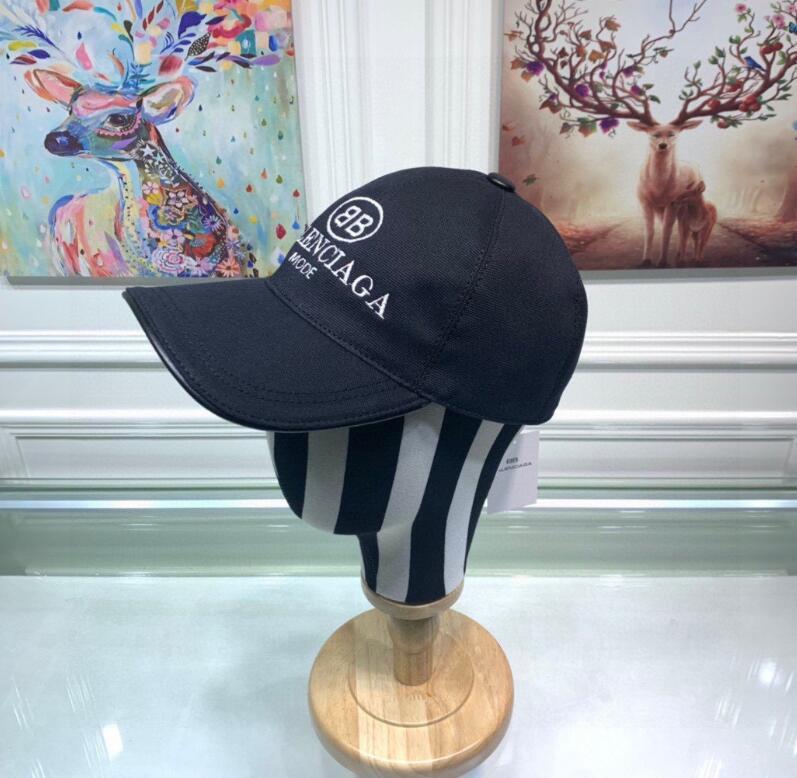 SAMC - Mix Hats - 077