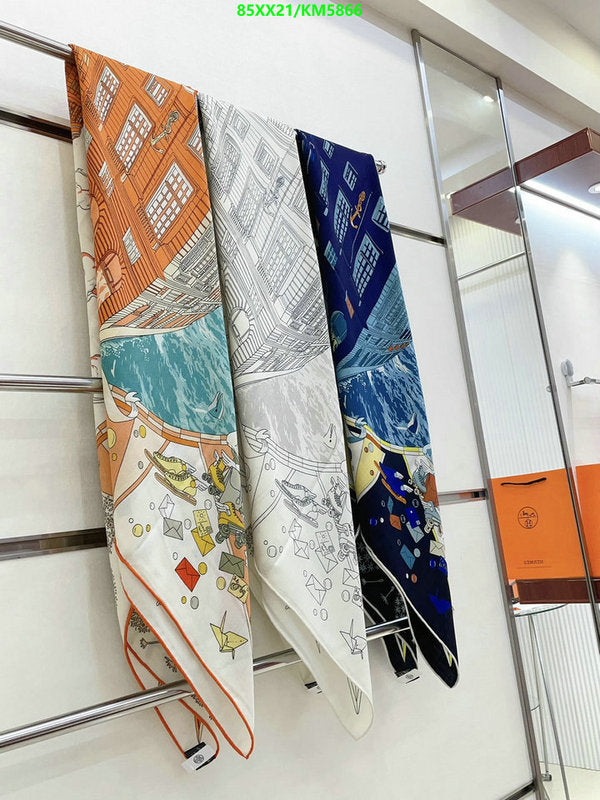 SAMC - HMS Scarves - 051
