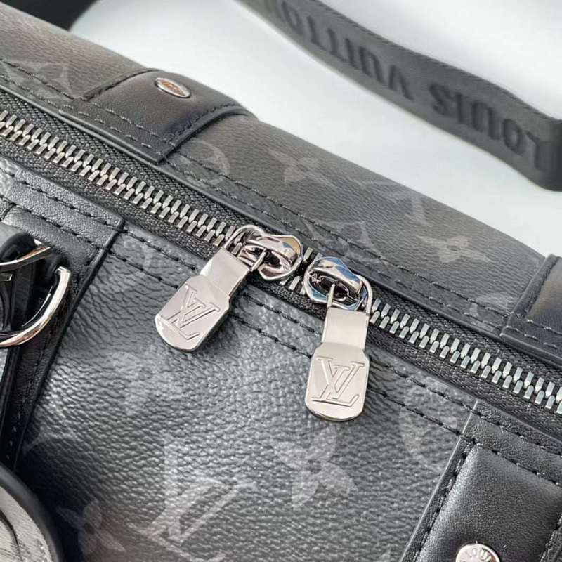 LOV2 Bags - Luxurious Bags  1109