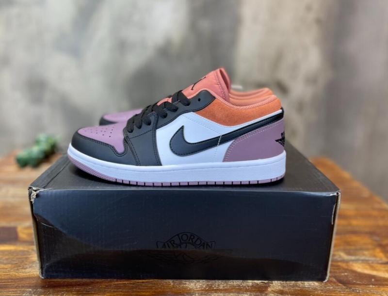 SAMC - NKE Shoes - 268