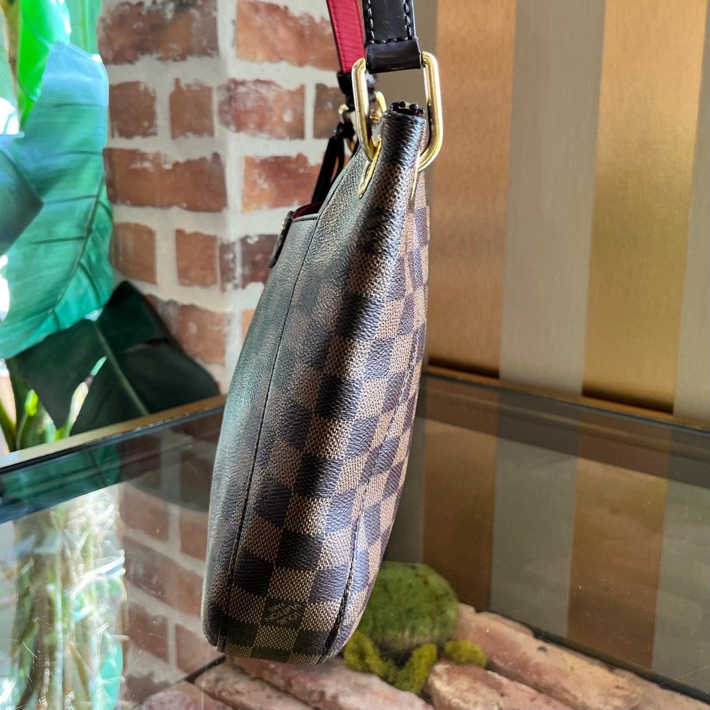 LOUIS VUITTON South Bank Besace Damier Ebene Canvas Crossbody Bag