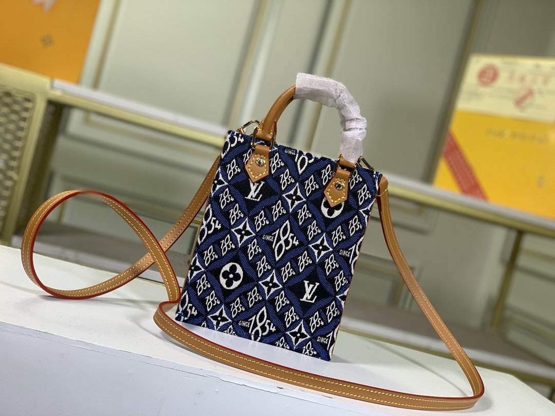 EN - New Arrival Bags LUV 095