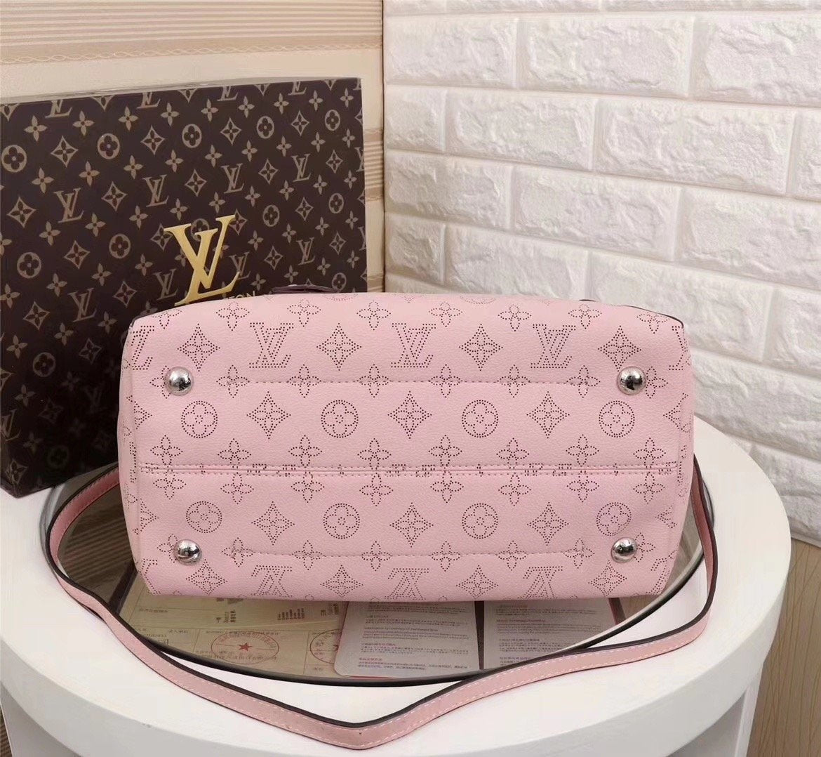 EN - New Arrival Bags LUV 293