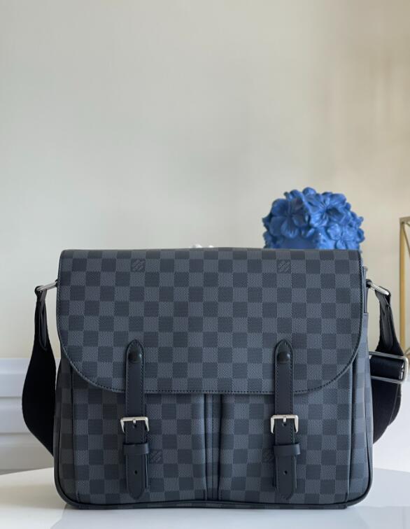 SAMC - LOV Bags - 2082