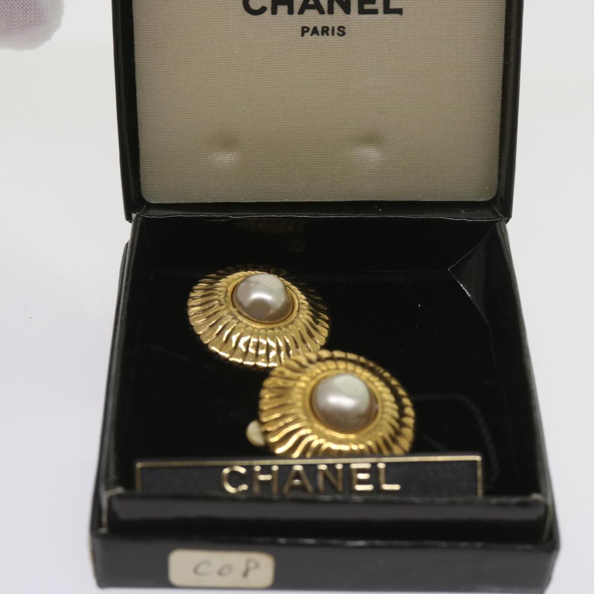 CHANEL Earring Gold Tone CC 65220