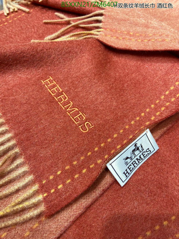 SAMC - HMS Scarves - 812