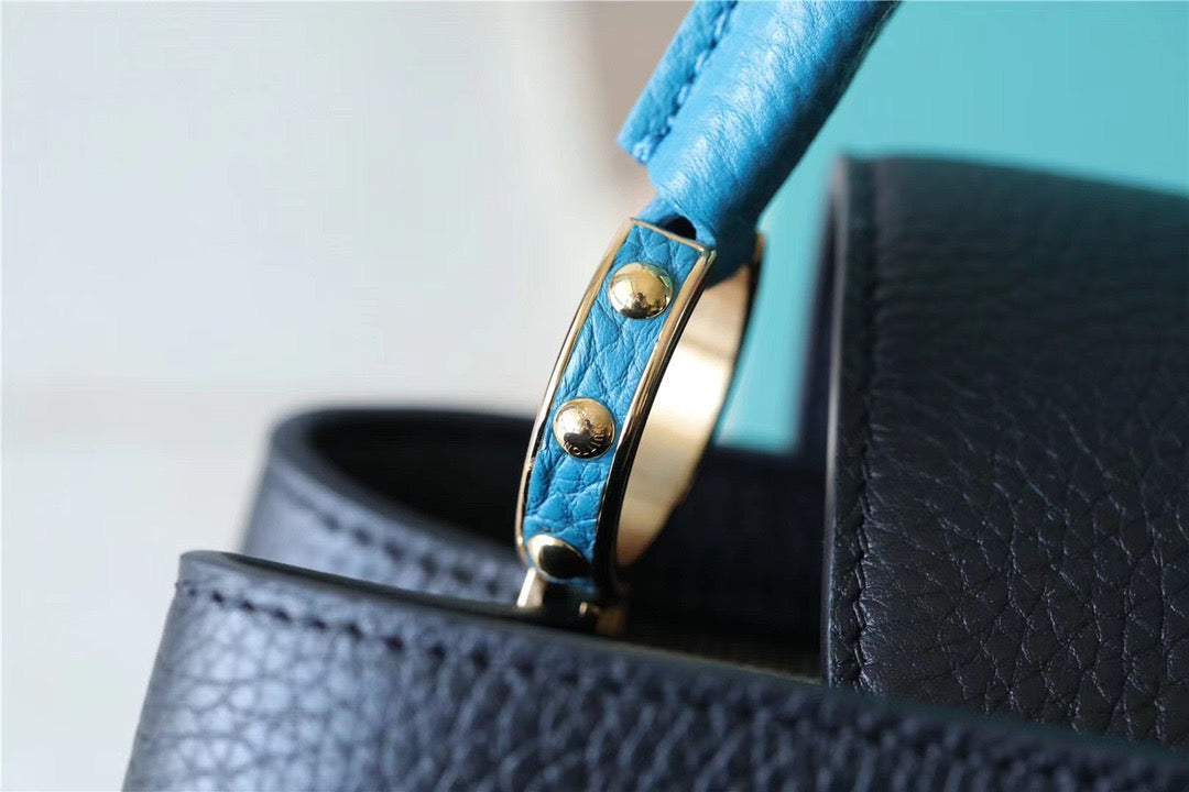 LV Capucines MM Taurillon Black/ Blue For Women, WomenÃ¢â‚¬â„¢s Bags, Shoulder And Crossbody Bags 12.4in/31.5cm LVÃ‚Â 