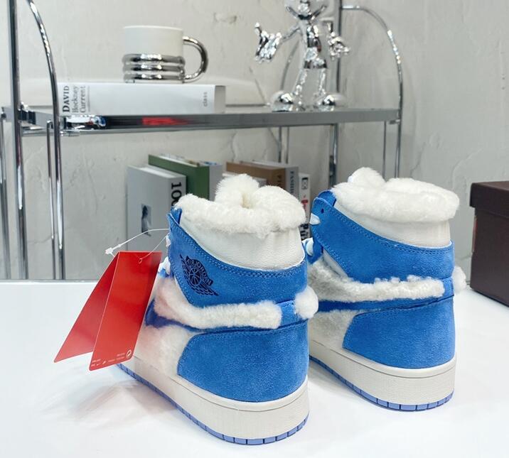 SAMC - NKE Shoes - 731